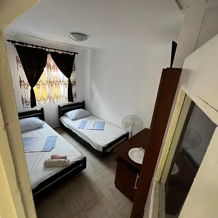 Casa de hóspedes Darius *